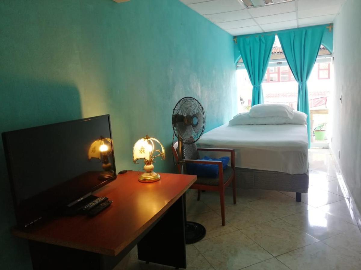 Boutique Basic Hotel Puerto Vallarta Kültér fotó